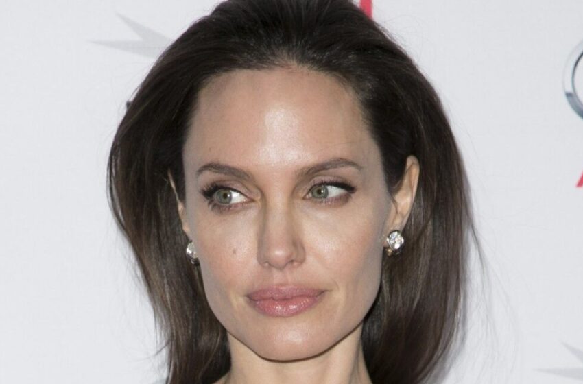  “Ser 10 år yngre ut”: Angelina Jolie har genomgått en radikal förvandling och blivit blond!