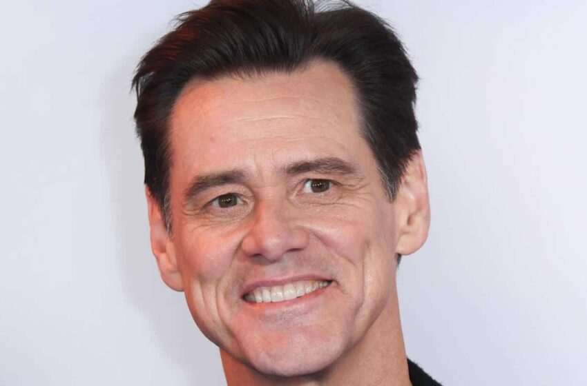  Jim Carrey var en gång hemlös och arbetade till och med som städare: Nu njuter han av sin tid med sitt barnbarn i ett superchict hus!