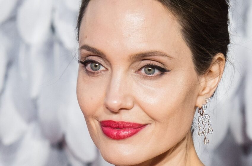  “Jolies favorit”: Hur ser pojken som Angelina Jolie adopterade för 21 år sedan ut nu?