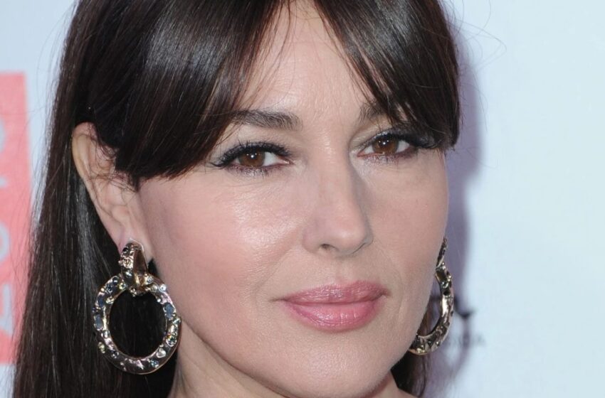  “Min pappa tyckte att jag var ful som barn” Monica Bellucci visade sin barndomsbild!