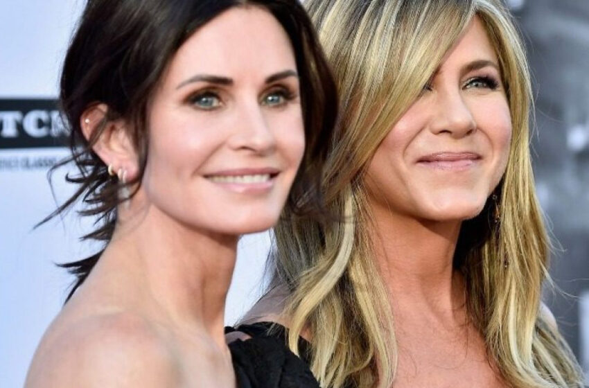  “Jag kan inte föreställa mig en värld utan henne”: Jennifer Aniston gratulerade rörande Courteney Cox på hennes 60-årsdag!